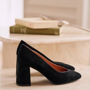 Sézane Alice Heel Pumps in Black (Size US 8.5 / European 39)